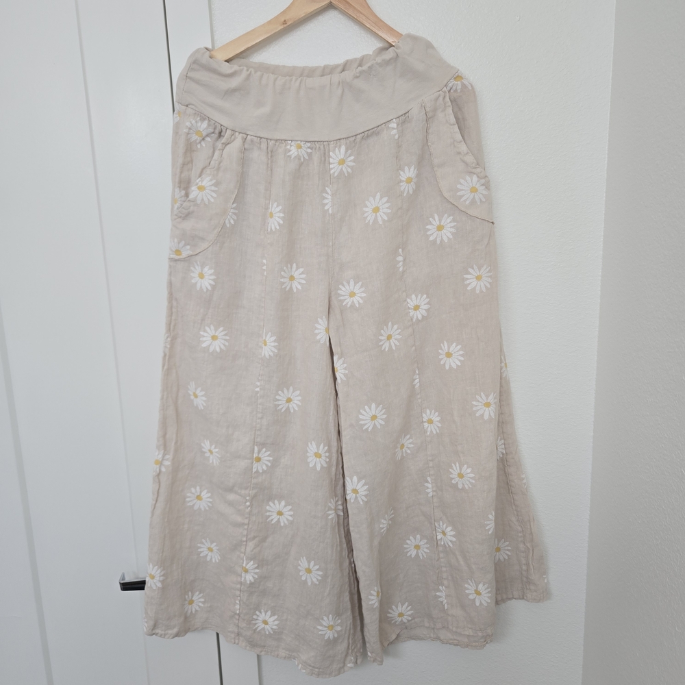 Camille &Co Daisy Print Beige Wide Leg Pants Size Large